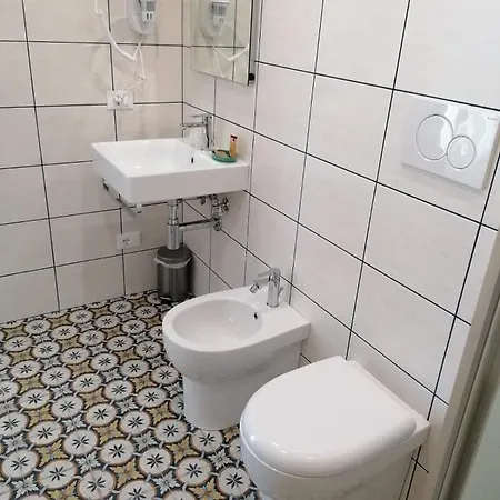 A Casa Πανσιόν 4*